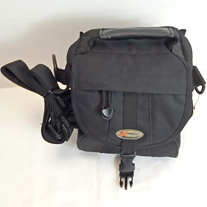 Sacoche rembourrée Lowepro EX 120 pour appareil photo - Noir - Poches latérales Film ou numérique-Petit-moyen Comme neuf - Vue 2 - 